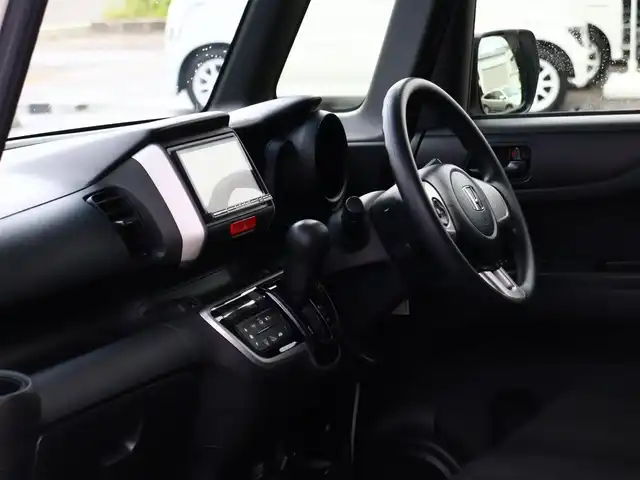 ホンダ Ｎ ＢＯＸ G Lパッケージ 福島県 2014(平26)年 5.5万km プレミアムホワイトパール  ワ ン オ ー ナ ー/ 4  W  D/ 社 外 ナ ビ/　・CD／DVD／フルセグTV/ 左 側 パ ワ ー ス ラ イ ド ド ア/ フ ォ グ ラ ン プ/ ヘ ッ ド ラ イ ト レ ベ ラ イ ザ ー/ 電 動 格 納 ミ ラ ー/ 純 正 フ ロ ア マ ッ ト/ 純 正 １ ４ イ ン チ ア ル ミ ホ イ ー ル/ 新 車 保 証 書/ 取 扱 説 明 書/　