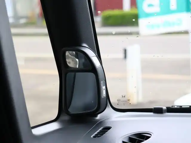 ホンダ Ｎ ＢＯＸ G Lパッケージ 福島県 2014(平26)年 5.5万km プレミアムホワイトパール  ワ ン オ ー ナ ー/ 4  W  D/ 社 外 ナ ビ/　・CD／DVD／フルセグTV/ 左 側 パ ワ ー ス ラ イ ド ド ア/ フ ォ グ ラ ン プ/ ヘ ッ ド ラ イ ト レ ベ ラ イ ザ ー/ 電 動 格 納 ミ ラ ー/ 純 正 フ ロ ア マ ッ ト/ 純 正 １ ４ イ ン チ ア ル ミ ホ イ ー ル/ 新 車 保 証 書/ 取 扱 説 明 書/　