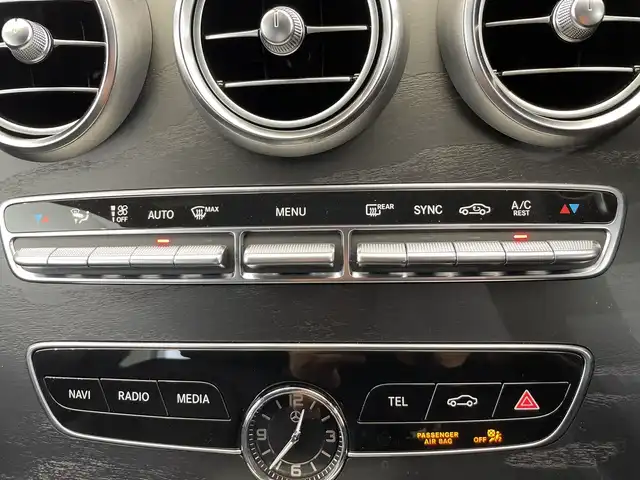 メルセデス・ベンツ Ｃ２００ 4マチック SW AVG AMGライン 栃木県 2019(令1)年 1.1万km ダイヤモンドホワイト AMGライン/4WD/AMGライン スポークAWサマータイヤ積込/純正ナビ/(Bluetooth/フルセグTV/USB)/バックカメラ/レーダーセーフティパッケージ/ETC/レザースポーツシート/前席シートヒーター/LEDヘッドライト/パドルシフト/純正AW/純正フロアマット