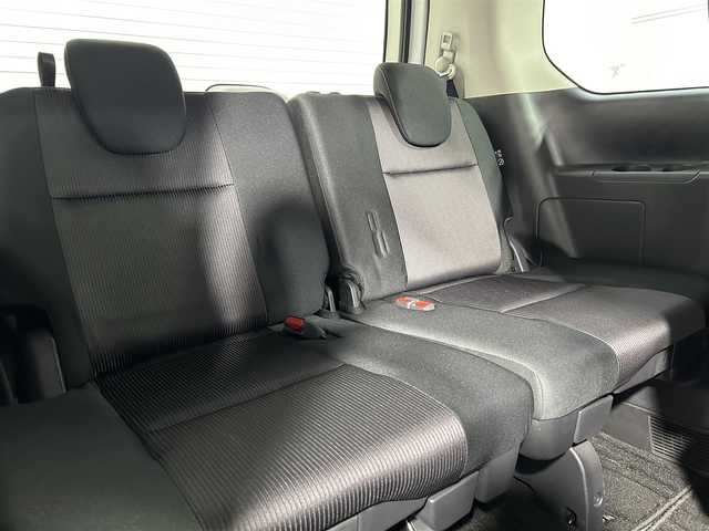 日産 セレナ ハイウェイスター Vセレクション 大阪府 2018(平30)年 4.4万km ブリリアントホワイトパール ProPILOT 純正9incナビ(フルセグ/DVD再生/Bluetooth) 360カメラ ETC 後席モニター デジタルインナーミラー 衝突軽減 レーダーC クリアランスソナー パークアシスト