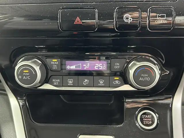 日産 セレナ ハイウェイスター Vセレクション 大阪府 2018(平30)年 4.4万km ブリリアントホワイトパール ProPILOT 純正9incナビ(フルセグ/DVD再生/Bluetooth) 360カメラ ETC 後席モニター デジタルインナーミラー 衝突軽減 レーダーC クリアランスソナー パークアシスト