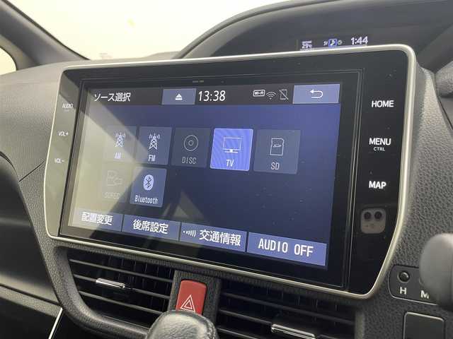 トヨタ ヴォクシー ZS 煌Ⅱ 茨城県 2019(令1)年 6.6万km イナズマスパーキングブラックガラスフレーク 純正10型ナビ/バックカメラ/フルセグ/純正フリップダウンモニター/衝突被害軽減ブレーキ/車線逸脱抑制装置/クルーズコントロール/オートマチックハイビーム/クリアランスソナー/両側電動スライドドア/ETC/ドラレコ/純正16インチAW/LEDヘッドライト/スマートキー