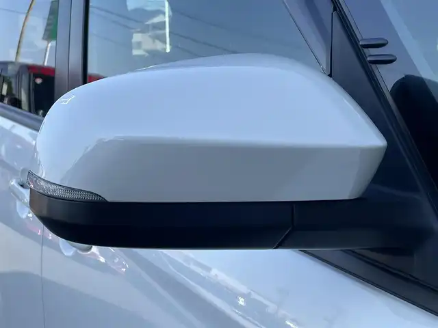 トヨタ ヴォクシー S－G 青森県 2023(令5)年 3.8万km ホワイトパールクリスタルシャイン ４WD/ディスプレイオーディオナビ有効期限切れ/TV/CD/DVD/BT/ETC/バックカメラ/レーダークルーズコントロール/オートマチックハイビーム/オートライト/LDA/PCS/PDA/PKSB/コーナーセンサー/純正16インチホイール