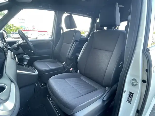 トヨタ ヴォクシー S－G 青森県 2023(令5)年 3.8万km ホワイトパールクリスタルシャイン ４WD/ディスプレイオーディオナビ有効期限切れ/TV/CD/DVD/BT/ETC/バックカメラ/レーダークルーズコントロール/オートマチックハイビーム/オートライト/LDA/PCS/PDA/PKSB/コーナーセンサー/純正16インチホイール