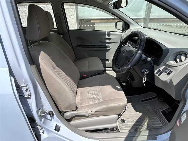 ダイハツ ミラ イース L 大阪府 2011(平23)年 8.7万km スカイブルー ｃａｒｒｏｚｚｅｒｉａＣＤオーディオ/純正アルミキャップ/純正フロアマット/ＥＴＣ/保証書/取扱説明書