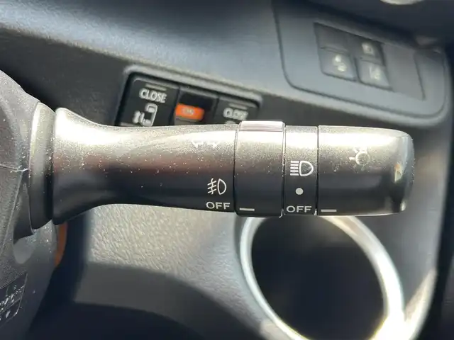 トヨタ シエンタ G 和歌山県 2016(平28)年 4.1万km コバルトブルーメタリック 純正ナビ/（AM/FM/Bluetooth）/バックカメラ/衝突軽減ブレーキ/横滑り防止機能/アイドリングストップ/レーンディパーチャーアラート/両側パワースライドドア/ETC/オートライト/オートハイビーム/ステアリングリモコン/プッシュスタート/スマートキー
