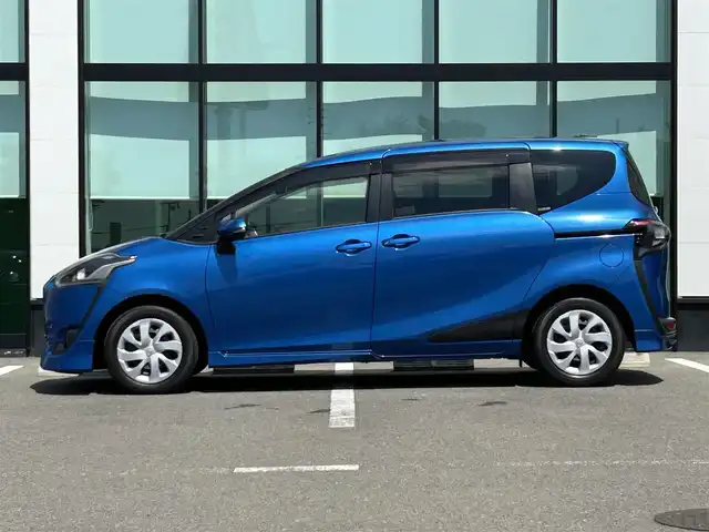 トヨタ シエンタ G 和歌山県 2016(平28)年 4.1万km コバルトブルーメタリック 純正ナビ/（AM/FM/Bluetooth）/バックカメラ/衝突軽減ブレーキ/横滑り防止機能/アイドリングストップ/レーンディパーチャーアラート/両側パワースライドドア/ETC/オートライト/オートハイビーム/ステアリングリモコン/プッシュスタート/スマートキー