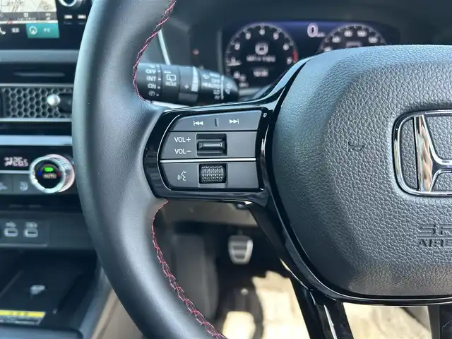ホンダ シビック EX 栃木県 2021(令3)年 1.7万km プレミアムクリスタルレッドM ワンオーナー/ホンダセンシング/純正ナビ/フルセグTV/DVD/Bluetooth/USB/AppleCarPlay/バックカメラ/ビルトインETC2.0/ダウンサス/社外マフラー（純正サス積込)/ハーフレザーシート/パワーシート/シートヒーター/TVキャンセラー/ワイヤレス充電/フットイルミネーション/ブラインドスポットモニター/アダプティブクルーズコントロール/コーナーセンサー/スマートキー/プッシュスタート