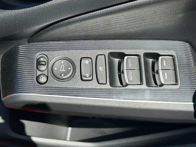 ホンダ シビック EX 栃木県 2021(令3)年 1.7万km プレミアムクリスタルレッドM ワンオーナー/ホンダセンシング/純正ナビ/フルセグTV/DVD/Bluetooth/USB/AppleCarPlay/バックカメラ/ビルトインETC2.0/ダウンサス/社外マフラー（純正サス積込)/ハーフレザーシート/パワーシート/シートヒーター/TVキャンセラー/ワイヤレス充電/フットイルミネーション/ブラインドスポットモニター/アダプティブクルーズコントロール/コーナーセンサー/スマートキー/プッシュスタート