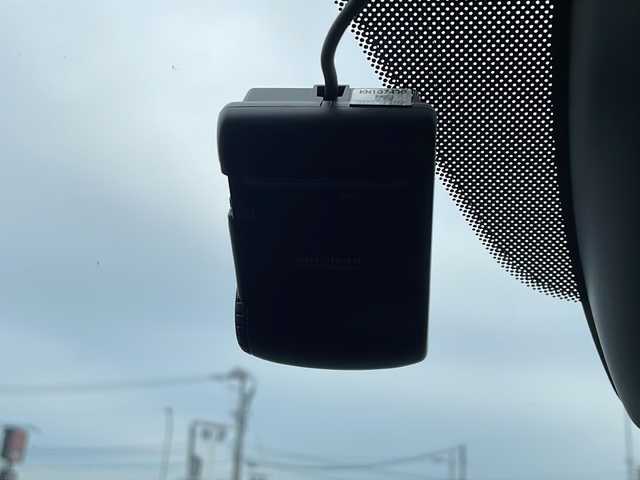 マツダ デミオ XD 徳島県 2015(平27)年 9.5万km ジェットブラックマイカ 純正ナビ/（ラジオ/DISC/USB/BT/AUX/フルセグ）/バックカメラ/ETC/純正１５インチアルミホイール/アイドリングストップ/純正フロアマット/ドライブレコーダー/プッシュスタート/スペアキー/ドアバイザー/キセノンヘッドライト/フォグライト/取扱説明書/新車時保証書