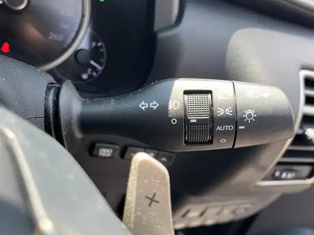 レクサス ＮＸ 300h Fスポーツ 滋賀県 2018(平30)年 7.2万km マーキュリーグレーマイカ 純正ナビ/(CD/DVD/フルセグ/Bluetooth)/パノラミックビューモニター/BSM/レザーシート/シートヒーター/ベンチレーション/パワーシート/ステアリングヒーター/3眼LEDヘッドライト/レーダークルコン/ETC2.0/電動リアゲート/前後ドラレコ/コーナーセンサー/ステアリングスイッチ/スマートキー/プッシュスタート