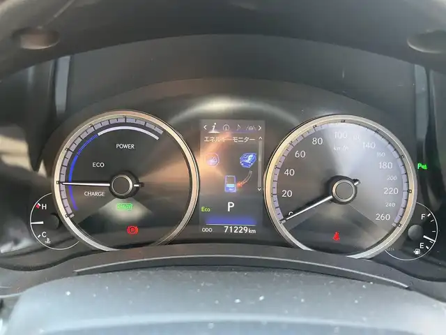 レクサス ＮＸ 300h Fスポーツ 滋賀県 2018(平30)年 7.2万km マーキュリーグレーマイカ 純正ナビ/(CD/DVD/フルセグ/Bluetooth)/パノラミックビューモニター/BSM/レザーシート/シートヒーター/ベンチレーション/パワーシート/ステアリングヒーター/3眼LEDヘッドライト/レーダークルコン/ETC2.0/電動リアゲート/前後ドラレコ/コーナーセンサー/ステアリングスイッチ/スマートキー/プッシュスタート