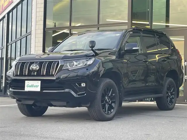 トヨタ ランドクルーザー プラド TX Lパッケージ ブラックED 愛媛県 2021(令3)年 2.5万km アティチュードブラックマイカ 純正9型ナビ/バックカメラ/黒革温冷電動シート/サンルーフ/トヨタセーフティセンス/レーダークルーズコントロール/クリアランスソナー/衝突被害軽減装置/車線逸脱防止装置/センターデフロック/ダウンヒルアシストコントロール/オートマチックハイビーム/排ガス浄化スイッチ/ヘッドライトウォッシャー/ステアリングリモコン/ルーフレール/ETC2.0/現状サマー(純正AＷ)(265/60/R18)/MICHELIN LATITUDE TOURHP/禁煙車