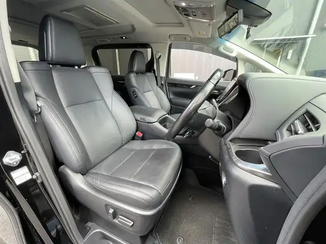 トヨタ アルファード S Cパッケージ 滋賀県 2022(令4)年 4.8万km ブラック 純正9インチナビ/【Bluetooth/CD/DVD/フルセグTV】/トヨタセーフティセンス/・プリクラッシュセーフティ/・レーンディパーチャーアラート/・レーダークルーズコントロール/・オートマチックハイビーム/サンルーフ/両側パワースライドドア/レザーシート/ブラインドスポットモニター/全席パワーシート/D/Nシートヒーター/D/Nベンチレーション/ステアリングヒーター/パワーバックドア/ETC/前方ドライブレコーダー/デジタルインナーミラー/プッシュスタート/スマートキー/ステアリングリモコン
