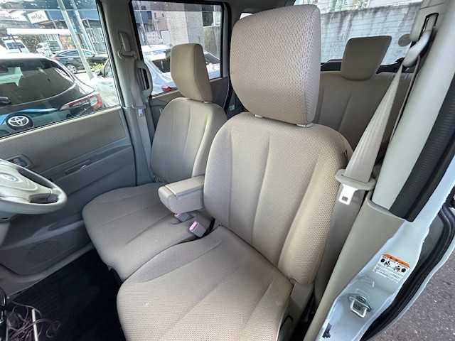 マツダ フレアワゴン XS 宮城県 2012(平24)年 4.2万km ホワイトパール 4WD/純正デジタルオーディオ/FM/AM/CD/AUX/バックカメラ/片側パワースライドドア/D席シートヒーター/社外アルミ夏タイヤ14インチ/社外アルミ冬タイヤ13インチ/純正フロアマット/ヘッドランプレベライザー/電動格納ミラー/プッシュスタート
