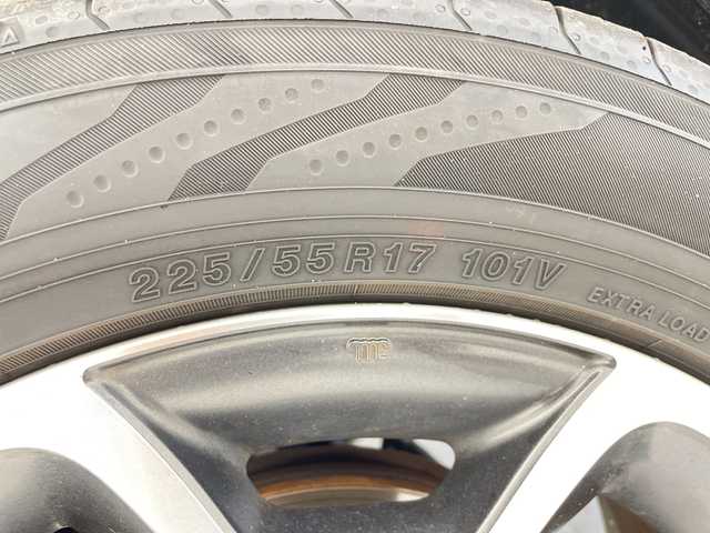 スバル インプレッサ ＸＶ 2．0i－L アイサイト 愛知県 2013(平25)年 6.2万km サテンホワイトパール SDナビ/レーダークルーズコントロール/バックカメラ/パワーシート/純正アルミホイール/４ＷＤ/パドルシフト/衝突軽減システム/フルセグ/CD DVD/Bluetooth/ETC/スマートキー/プッシュスタート