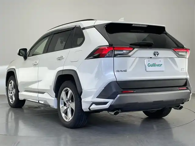 トヨタ ＲＡＶ４ ハイブリットG 愛知県 2021(令3)年 4.6万km ホワイトパールクリスタルシャイン 純正９型ＤＡナビＴＶ　全方位カメラ　モデリスタエアロ　禁煙　黒革　シートヒーター　ステアリングヒーター　デジタルインナーミラー　ドラレコ　電動シート　パワーバックドア　衝突軽減　追従クルコン　ＬＥＤオートライト　トヨタセーフティセンス　ルーフレール　メモリシート　純正フロアマット