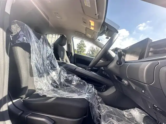 日産 ノート X 大阪府 2021(令3)年 4.6万km オーロラフレアブルーパール 純正ナビ/・Bluetooth/フルセグTV/CD/DVD/USB/　HDMI/ラジオ/主要装備/・エマージェンシーブレーキー/・ハイビームアシスト/・踏み間違い衝突防止アシスト/・レーンアシスト/・横滑り防止装置/・全方位カメラ/・BSM/・オートホールド/・バックドアロック解除スイッチ/・SOSコール/・置くだけ充電/・ステアリングリモコン/・コーナーセンサー/・LEDヘッドライト/・純正ホイールキャップ/・純正フロアマット/・ドライブレコーダー/・ETC2.0