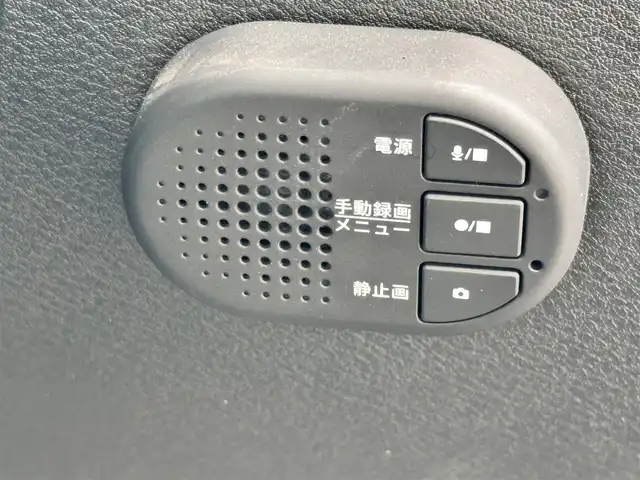 日産 ノート X 大阪府 2021(令3)年 4.6万km オーロラフレアブルーパール 純正ナビ/・Bluetooth/フルセグTV/CD/DVD/USB/　HDMI/ラジオ/主要装備/・エマージェンシーブレーキー/・ハイビームアシスト/・踏み間違い衝突防止アシスト/・レーンアシスト/・横滑り防止装置/・全方位カメラ/・BSM/・オートホールド/・バックドアロック解除スイッチ/・SOSコール/・置くだけ充電/・ステアリングリモコン/・コーナーセンサー/・LEDヘッドライト/・純正ホイールキャップ/・純正フロアマット/・ドライブレコーダー/・ETC2.0