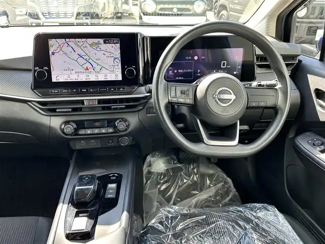 日産 ノート X 大阪府 2021(令3)年 4.6万km オーロラフレアブルーパール 純正ナビ/・Bluetooth/フルセグTV/CD/DVD/USB/　HDMI/ラジオ/主要装備/・エマージェンシーブレーキー/・ハイビームアシスト/・踏み間違い衝突防止アシスト/・レーンアシスト/・横滑り防止装置/・全方位カメラ/・BSM/・オートホールド/・バックドアロック解除スイッチ/・SOSコール/・置くだけ充電/・ステアリングリモコン/・コーナーセンサー/・LEDヘッドライト/・純正ホイールキャップ/・純正フロアマット/・ドライブレコーダー/・ETC2.0