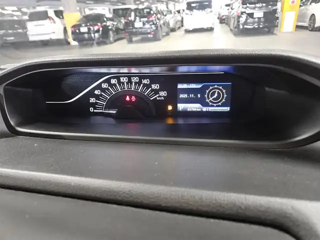 スズキ ソリオ HV MZ 宮崎県 2021(令3)年 7万km メロウディープレッドパール ワンオーナー/純正MOP9型ナビ/フルセグTV/両側パワースライドドア/全方位モニター/ビルトインETC/ドライブレコーダー/アダプティブクルーズコントロール/セーフティサポート/・衝突被害軽減ブレーキ/・後退時ブレーキサポート/・車線逸脱警報/・前後誤発進抑制/・ハイビームアシスト/・標識認識/・リアパーキングセンサー/LEDヘッドランプ/革巻きステアリング/ハンズフリーステアリングスイッチ/純正15インチアルミホイール/スマートキー/プッシュエンジンスタート/禁煙車