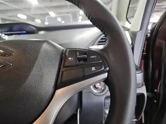 スズキ ソリオ HV MZ 宮崎県 2021(令3)年 7万km メロウディープレッドパール ワンオーナー/純正MOP9型ナビ/フルセグTV/両側パワースライドドア/全方位モニター/ビルトインETC/ドライブレコーダー/アダプティブクルーズコントロール/セーフティサポート/・衝突被害軽減ブレーキ/・後退時ブレーキサポート/・車線逸脱警報/・前後誤発進抑制/・ハイビームアシスト/・標識認識/・リアパーキングセンサー/LEDヘッドランプ/革巻きステアリング/ハンズフリーステアリングスイッチ/純正15インチアルミホイール/スマートキー/プッシュエンジンスタート/禁煙車