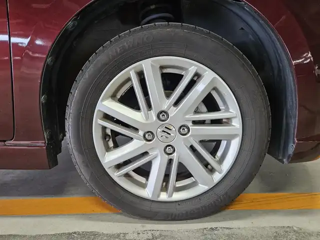 スズキ ソリオ HV MZ 宮崎県 2021(令3)年 7万km メロウディープレッドパール ワンオーナー/純正MOP9型ナビ/フルセグTV/両側パワースライドドア/全方位モニター/ビルトインETC/ドライブレコーダー/アダプティブクルーズコントロール/セーフティサポート/・衝突被害軽減ブレーキ/・後退時ブレーキサポート/・車線逸脱警報/・前後誤発進抑制/・ハイビームアシスト/・標識認識/・リアパーキングセンサー/LEDヘッドランプ/革巻きステアリング/ハンズフリーステアリングスイッチ/純正15インチアルミホイール/スマートキー/プッシュエンジンスタート/禁煙車