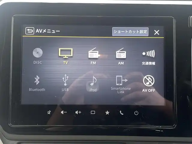 スズキ ソリオ HV MZ 宮崎県 2021(令3)年 7万km メロウディープレッドパール ワンオーナー/純正MOP9型ナビ/フルセグTV/両側パワースライドドア/全方位モニター/ビルトインETC/ドライブレコーダー/アダプティブクルーズコントロール/セーフティサポート/・衝突被害軽減ブレーキ/・後退時ブレーキサポート/・車線逸脱警報/・前後誤発進抑制/・ハイビームアシスト/・標識認識/・リアパーキングセンサー/LEDヘッドランプ/革巻きステアリング/ハンズフリーステアリングスイッチ/純正15インチアルミホイール/スマートキー/プッシュエンジンスタート/禁煙車