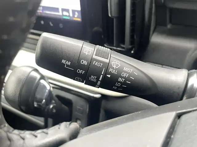 スズキ ソリオ HV MZ 宮崎県 2021(令3)年 7万km メロウディープレッドパール ワンオーナー/純正MOP9型ナビ/フルセグTV/両側パワースライドドア/全方位モニター/ビルトインETC/ドライブレコーダー/アダプティブクルーズコントロール/セーフティサポート/・衝突被害軽減ブレーキ/・後退時ブレーキサポート/・車線逸脱警報/・前後誤発進抑制/・ハイビームアシスト/・標識認識/・リアパーキングセンサー/LEDヘッドランプ/革巻きステアリング/ハンズフリーステアリングスイッチ/純正15インチアルミホイール/スマートキー/プッシュエンジンスタート/禁煙車