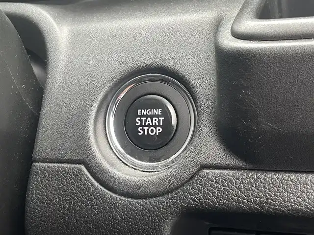 スズキ ソリオ HV MZ 宮崎県 2021(令3)年 7万km メロウディープレッドパール ワンオーナー/純正MOP9型ナビ/フルセグTV/両側パワースライドドア/全方位モニター/ビルトインETC/ドライブレコーダー/アダプティブクルーズコントロール/セーフティサポート/・衝突被害軽減ブレーキ/・後退時ブレーキサポート/・車線逸脱警報/・前後誤発進抑制/・ハイビームアシスト/・標識認識/・リアパーキングセンサー/LEDヘッドランプ/革巻きステアリング/ハンズフリーステアリングスイッチ/純正15インチアルミホイール/スマートキー/プッシュエンジンスタート/禁煙車