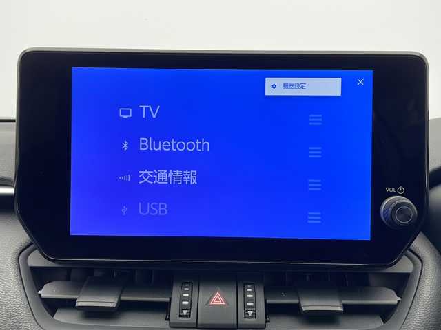 トヨタ ＲＡＶ４ アドベンチャー オフロードPKGⅡ 長野県 2024(令6)年 3.5万km 緑 4WD/純正10.5型メモリナビ&フルセグTV&USB&BT/トヨタセーフティセンス/アダプティブクルーズコントロール/レーントレーシングアシスト/プリクラッシュセーフティ/クリアランスソナー/リアクロストラフィックアラート/ブラインドスポットモニター/オートマチックハイビーム/ロードサインアシスト/先行車発進告知/純正ドライブレコーダー/デジタルインナーミラー/ハーフレザーシート/前席エアシート/前席シートヒーター/運転席パワーシート/運転席シートメモリ/ステアリングスイッチ/ステアリングヒーター/全方位カメラ/ビルトインETC2.0/LEDヘッドライト/オートライト/フロントフォグランプ/電動格納ミラー/ウィンカーミラー/電動ホールド/オートホールド/純正18インチAW装着/社外フロアマット/プッシュスタート/スマートキー