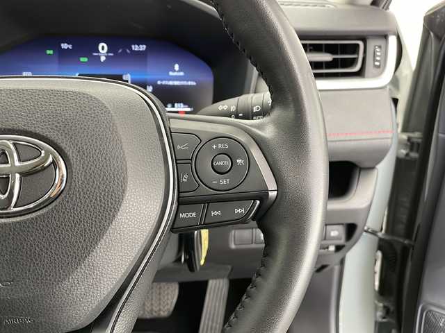 トヨタ ＲＡＶ４ アドベンチャー オフロードPKGⅡ 長野県 2024(令6)年 3.5万km 緑 4WD/純正10.5型メモリナビ&フルセグTV&USB&BT/トヨタセーフティセンス/アダプティブクルーズコントロール/レーントレーシングアシスト/プリクラッシュセーフティ/クリアランスソナー/リアクロストラフィックアラート/ブラインドスポットモニター/オートマチックハイビーム/ロードサインアシスト/先行車発進告知/純正ドライブレコーダー/デジタルインナーミラー/ハーフレザーシート/前席エアシート/前席シートヒーター/運転席パワーシート/運転席シートメモリ/ステアリングスイッチ/ステアリングヒーター/全方位カメラ/ビルトインETC2.0/LEDヘッドライト/オートライト/フロントフォグランプ/電動格納ミラー/ウィンカーミラー/電動ホールド/オートホールド/純正18インチAW装着/社外フロアマット/プッシュスタート/スマートキー