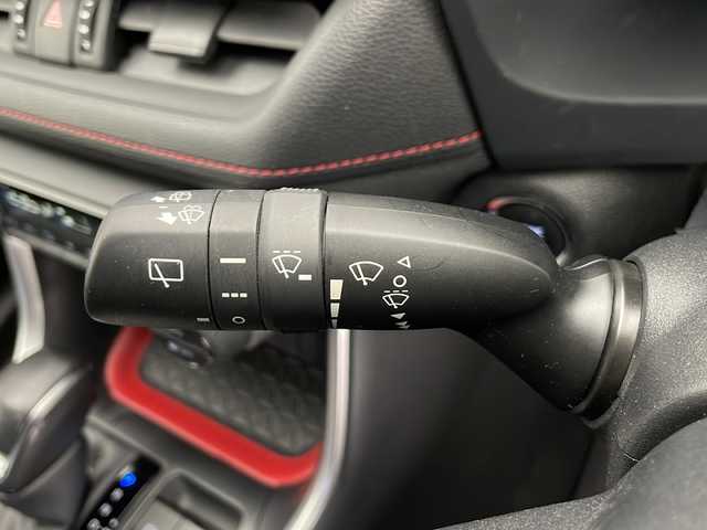 トヨタ ＲＡＶ４ アドベンチャー オフロードPKGⅡ 長野県 2024(令6)年 3.5万km 緑 4WD/純正10.5型メモリナビ&フルセグTV&USB&BT/トヨタセーフティセンス/アダプティブクルーズコントロール/レーントレーシングアシスト/プリクラッシュセーフティ/クリアランスソナー/リアクロストラフィックアラート/ブラインドスポットモニター/オートマチックハイビーム/ロードサインアシスト/先行車発進告知/純正ドライブレコーダー/デジタルインナーミラー/ハーフレザーシート/前席エアシート/前席シートヒーター/運転席パワーシート/運転席シートメモリ/ステアリングスイッチ/ステアリングヒーター/全方位カメラ/ビルトインETC2.0/LEDヘッドライト/オートライト/フロントフォグランプ/電動格納ミラー/ウィンカーミラー/電動ホールド/オートホールド/純正18インチAW装着/社外フロアマット/プッシュスタート/スマートキー