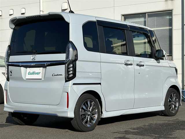 ホンダ Ｎ ＢＯＸ カスタム L 広島県 2023(令5)年 2.2万km プレミアムサンライトホワイトパール ALPINEナビ/クルーズコントロール/衝突防止機能/レーンキープアシスト/パーキングセンサーシステム/オートライト/プラズマクラスターエアコン/両側パワースライドドア/オートリトラミラー/ＵＳＢ入力端子/ETC/LEDヘッドライト/ワンオーナー/プッシュボタン/バックカメラ/Bluetooth/純正フロアマット/ドアバイザー/ウインカーミラー
