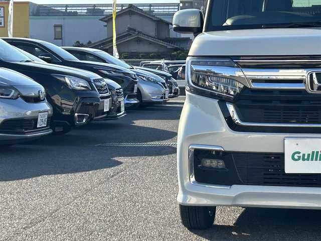 ホンダ Ｎ ＢＯＸ カスタム L 広島県 2023(令5)年 2.2万km プレミアムサンライトホワイトパール ALPINEナビ/クルーズコントロール/衝突防止機能/レーンキープアシスト/パーキングセンサーシステム/オートライト/プラズマクラスターエアコン/両側パワースライドドア/オートリトラミラー/ＵＳＢ入力端子/ETC/LEDヘッドライト/ワンオーナー/プッシュボタン/バックカメラ/Bluetooth/純正フロアマット/ドアバイザー/ウインカーミラー