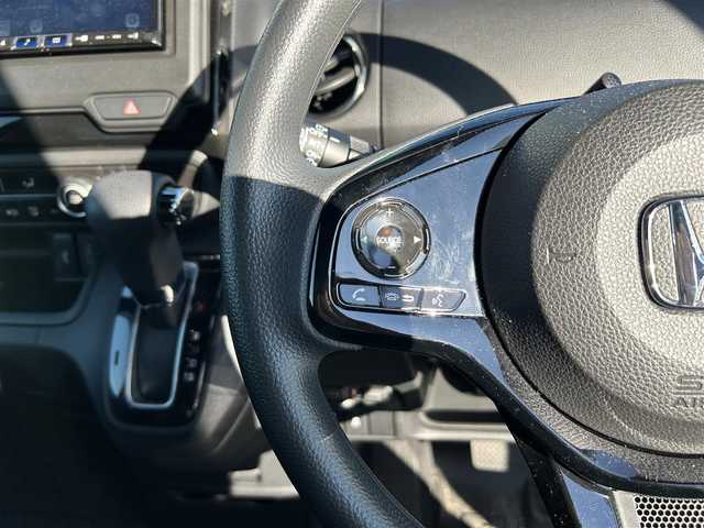 ホンダ Ｎ ＢＯＸ カスタム L 広島県 2023(令5)年 2.2万km プレミアムサンライトホワイトパール ALPINEナビ/クルーズコントロール/衝突防止機能/レーンキープアシスト/パーキングセンサーシステム/オートライト/プラズマクラスターエアコン/両側パワースライドドア/オートリトラミラー/ＵＳＢ入力端子/ETC/LEDヘッドライト/ワンオーナー/プッシュボタン/バックカメラ/Bluetooth/純正フロアマット/ドアバイザー/ウインカーミラー