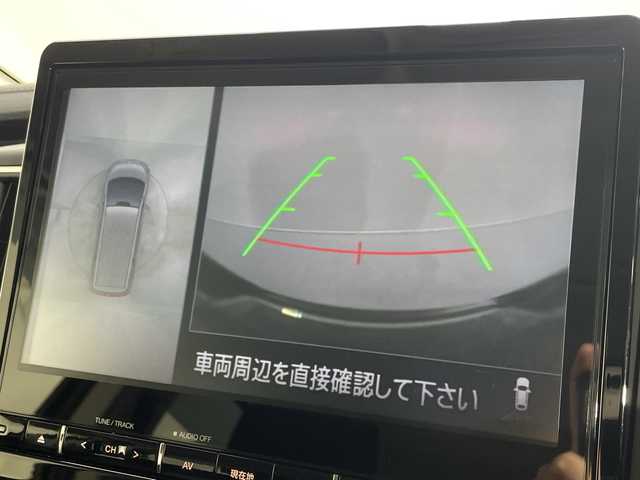 三菱 デリカＤ：５ P 神奈川県 2021(令3)年 5万km エメラルドブラックパール/アイガーグレーメタリック 4WD/純正メモリナビ/Bluetooth・CD・DVD・BD/マルチアラウンドモニター/両側パワースライドドア/e-アシスト/レーダークルーズコントロールシステム/ブラインドスポットモニター/ターボ/ETC/全方位ドライブレコーダー/純正フロアマット/ステアリングスイッチ/パワーバックドア/電動パーキングブレーキ/ブレーキオートホールド/プッシュスタート/スマートキー/スペアキー/取扱説明書/保証書/純正LEDヘッドライト/オートマチックハイビーム/純正18インチアルミホイール/衝突被害軽減ブレーキシステム/車線逸脱警報システム/誤発進抑制機能/後側方車両検知警報システム/後退時車両検知警報システム