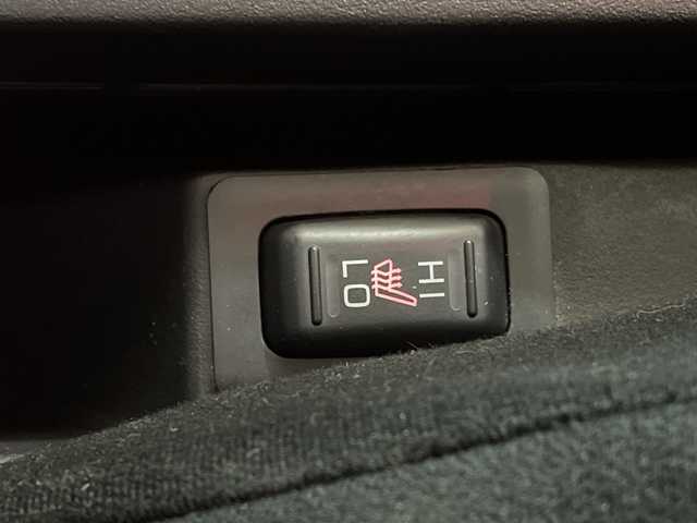 三菱 デリカＤ：５ P 神奈川県 2021(令3)年 5万km エメラルドブラックパール/アイガーグレーメタリック 4WD/純正メモリナビ/Bluetooth・CD・DVD・BD/マルチアラウンドモニター/両側パワースライドドア/e-アシスト/レーダークルーズコントロールシステム/ブラインドスポットモニター/ターボ/ETC/全方位ドライブレコーダー/純正フロアマット/ステアリングスイッチ/パワーバックドア/電動パーキングブレーキ/ブレーキオートホールド/プッシュスタート/スマートキー/スペアキー/取扱説明書/保証書/純正LEDヘッドライト/オートマチックハイビーム/純正18インチアルミホイール/衝突被害軽減ブレーキシステム/車線逸脱警報システム/誤発進抑制機能/後側方車両検知警報システム/後退時車両検知警報システム