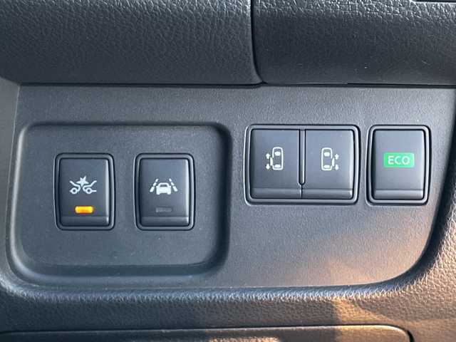 日産 セレナ HWS S HV Vセレ +SeftyⅡ 富山県 2016(平28)年 4.7万km ダイヤモンドブラック ALPINE9インチSDナビ/【Bluetooth/フルセグTV/DVD/CD】/ALPINEフリップダウンモニター/全方位カメラ/ETC/両側パワースライドドア/横滑り防止装置/純正16インチアルミホイール/衝突軽減防止装置/HIDヘッドライト/純正フロアマット/オートライト/スマートキー/プッシュスタート