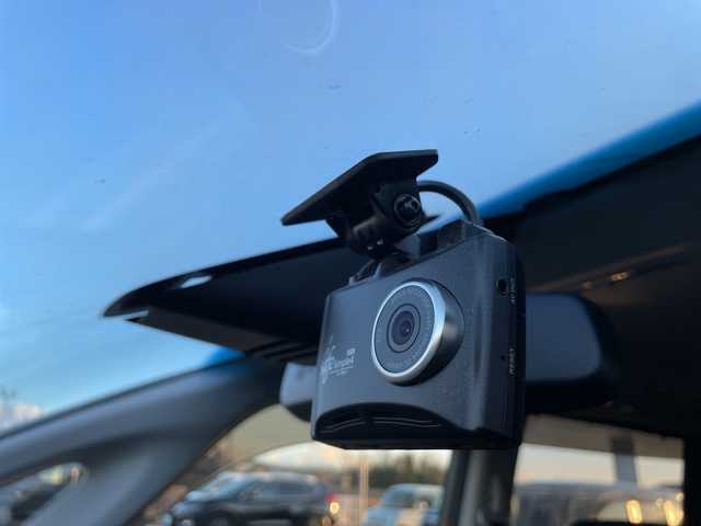 日産 セレナ HWS S HV Vセレ +SeftyⅡ 富山県 2016(平28)年 4.7万km ダイヤモンドブラック ALPINE9インチSDナビ/【Bluetooth/フルセグTV/DVD/CD】/ALPINEフリップダウンモニター/全方位カメラ/ETC/両側パワースライドドア/横滑り防止装置/純正16インチアルミホイール/衝突軽減防止装置/HIDヘッドライト/純正フロアマット/オートライト/スマートキー/プッシュスタート