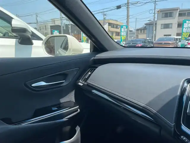 トヨタ クラウン ハイブリッド S Cパッケージ 石川県 2018(平30)年 6.8万km ホワイトパールクリスタルシャイン 純正メモリーナビ/フルセグTV/バックカメラ/LEDヘッドライト/ETC/トヨタセーフティセンス/レーダークルーズ/純正アルミホイール/ブラインドスポットモニター/パワーシート/スマートキー/プッシュスタート/電動ミラー/保証書