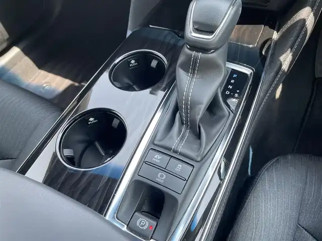 トヨタ クラウン ハイブリッド S Cパッケージ 石川県 2018(平30)年 6.8万km ホワイトパールクリスタルシャイン 純正メモリーナビ/フルセグTV/バックカメラ/LEDヘッドライト/ETC/トヨタセーフティセンス/レーダークルーズ/純正アルミホイール/ブラインドスポットモニター/パワーシート/スマートキー/プッシュスタート/電動ミラー/保証書