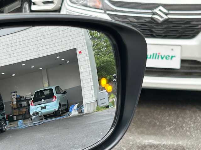日産 セレナ e－パワー ハイウェイスター V 大阪府 2022(令4)年 1.5万km ブリリアントホワイトパール ブラインドスポットモニター/11インチフリップダウンモニター/10インチ純正ナビ(BT/フルセグ)/アラウンドビューモニター/プロパイロット/衝突被害軽減システム/横滑り防止装置/両側パワースライドドア/ドライブレコーダー/ETC/LEDヘッドライト/オートライト/社外フロアマット/純正アルミホイール/プッシュスタート