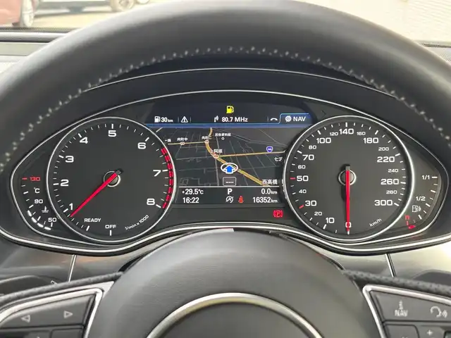 アウディ Ａ７ SB 3．0 TFSI クワトロ Sライン 山梨県 2018(平30)年 1.7万km ミトスブラックメタリック ワンオーナー/黒革シート/BOSEサウンド/パークアシストパッケージ/・フロントカメラ/・リアカメラ/・パークアシスト/純正MMIナビ/フルセグTV/全席シートヒーター/4ゾーンエアコン/マトリクスLEDヘッドライト/オートハイビーム/電動リアゲート/ACC/サイドアシスト/レーンキープアシスト/純正19インチAW/ブラックグリル(純正グリル積載)/可変スポイラー