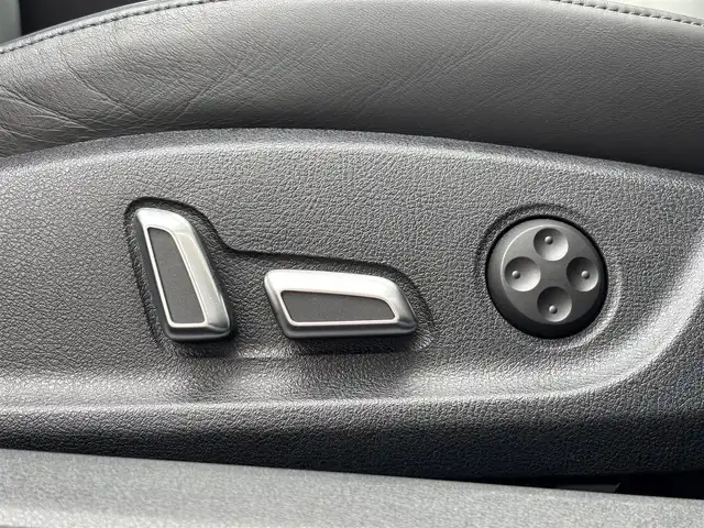 アウディ Ａ７ SB 3．0 TFSI クワトロ Sライン 山梨県 2018(平30)年 1.7万km ミトスブラックメタリック ワンオーナー/黒革シート/BOSEサウンド/パークアシストパッケージ/・フロントカメラ/・リアカメラ/・パークアシスト/純正MMIナビ/フルセグTV/全席シートヒーター/4ゾーンエアコン/マトリクスLEDヘッドライト/オートハイビーム/電動リアゲート/ACC/サイドアシスト/レーンキープアシスト/純正19インチAW/ブラックグリル(純正グリル積載)/可変スポイラー