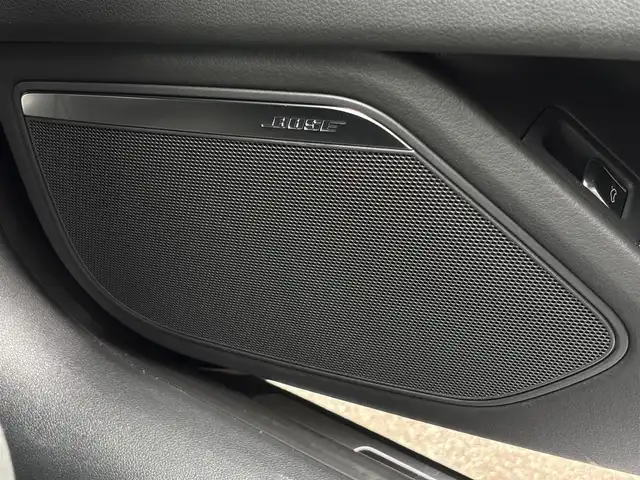 アウディ Ａ７ SB 3．0 TFSI クワトロ Sライン 山梨県 2018(平30)年 1.7万km ミトスブラックメタリック ワンオーナー/黒革シート/BOSEサウンド/パークアシストパッケージ/・フロントカメラ/・リアカメラ/・パークアシスト/純正MMIナビ/フルセグTV/全席シートヒーター/4ゾーンエアコン/マトリクスLEDヘッドライト/オートハイビーム/電動リアゲート/ACC/サイドアシスト/レーンキープアシスト/純正19インチAW/ブラックグリル(純正グリル積載)/可変スポイラー
