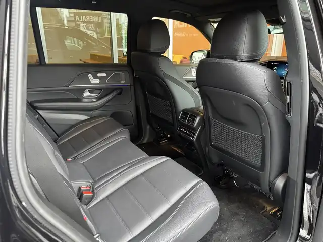 メルセデス・ベンツ ＧＬＳ４００ｄ 4マチック AMGライン 宮城県 2021(令3)年 5万km オブシディアンブラック オフロードエンジニアリングパッケージ/12.3インチ純正ナビ/全周囲カメラ/AppleCarPlay/フルセグTV/アイドリングストップ/ACC/レーンキープアシスト/ブラインドスポットモニター/衝突軽減ブレーキ/コーナーセンサー/黒革シート/シートヒーター/エアシート/パワーシート/前後ドラレコ/置くだけ充電/サンルーフ/ヘッドアップディスプレイ/サイドステップ