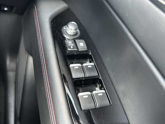 マツダ ＣＸ－５ 20S ブラックトーンED 静岡県 2023(令5)年 1.7万km ディープクリスタルブルーマイカ 純正ナビ/・FM/・AM/・Bluetooth/・TV/・USB/・スマートフォン連携/主要装備/・３６０°ビューモニター/・ブラインドスポットモニタリング/・パーキングセンサー/・パドルシフト/・ＬＥＤライト/・オートハイビーム/・運転席パワーシート/・運転席+助手席シートヒーター/・ハンドルヒーター/・パワーバックドア/・レーダークルコン/・スマートブレーキサポート/・レーンキープアシスト/・車間認知支援システム/・オフロードトラクションアシスト/・ワイヤレス充電