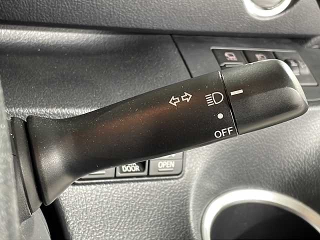 トヨタ シエンタ ファンベースG 福岡県 2019(平31)年 1.1万km ヴィンテージブラウンパールクリスタルシャイン ・Bカメラ/・全方位カメラ/・Bluetooth/・フルセグTV/・CD/DVD/・ETC/・両側パワースライドドア/・ドラレコ/・純正ナビ/・プッシュスタート/・スマートキー/・スペアキー1本/・レーンキープアシスト/・コーナーセンサー/・衝突軽減ブレーキシステム