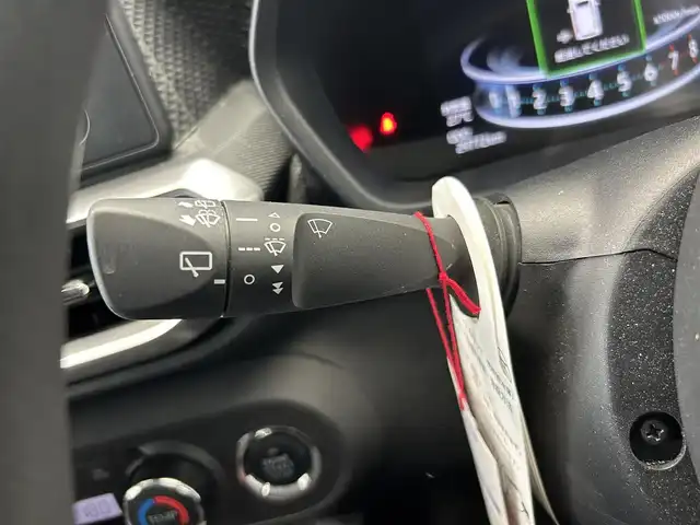 トヨタ ライズ G 鹿児島県 2020(令2)年 3万km レーザーブルークリスタルシャイン スマートアシスト/アイドリングストップ/社外7インチSDナビ【CN-RE06WD】/（CD/DVD/フルセグ/Bluetooth/SD）/バックカメラ/ビルトインETC/純正前方&車内ドライブレコーダー/ステアリングリモコン/前席シートヒーター/純正LEDヘッドライト/オートライト/純正フロアマット/純正16インチアルミ